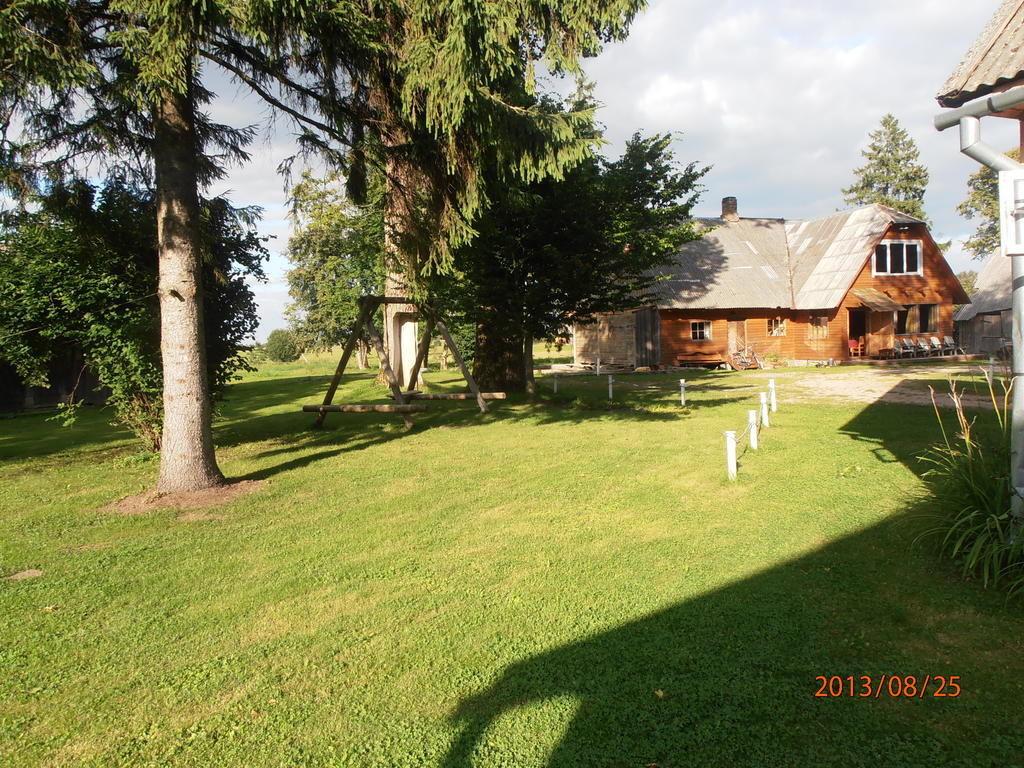 Lauku Viesu Maja Bajari Guest House Rucava Екстериор снимка
